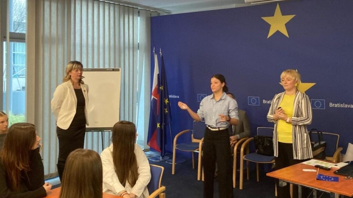 Deň rozvoja zručností na Zastúpení Európskej komisie: Žiaci OA Nevädzová predstavili kreatívne návrhy na zlepšenie života