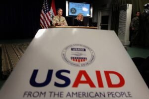 USAID zmrazuje projekty podporujúce Ukrajinu