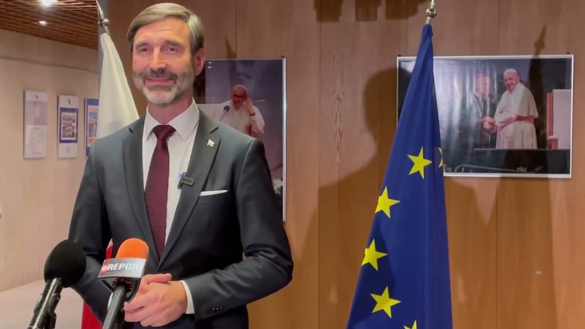 Juraj Blanár informuje o stretnutí skupiny Priatelia západného Balkánu v Ríme