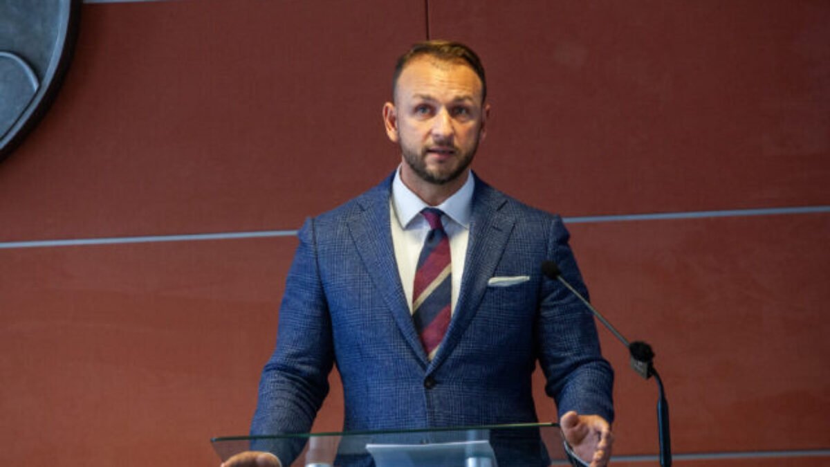 Ministerstvo Šutaja Eštoka získalo pre policajtov novostavbu s nájomnými bytmi, hovorí o výhodnej kúpe