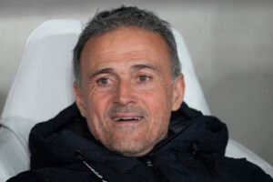 Paríž Saint-Germain predĺžil zmluvu s trénerom Luisom Enriquem, nové kontrakty p...