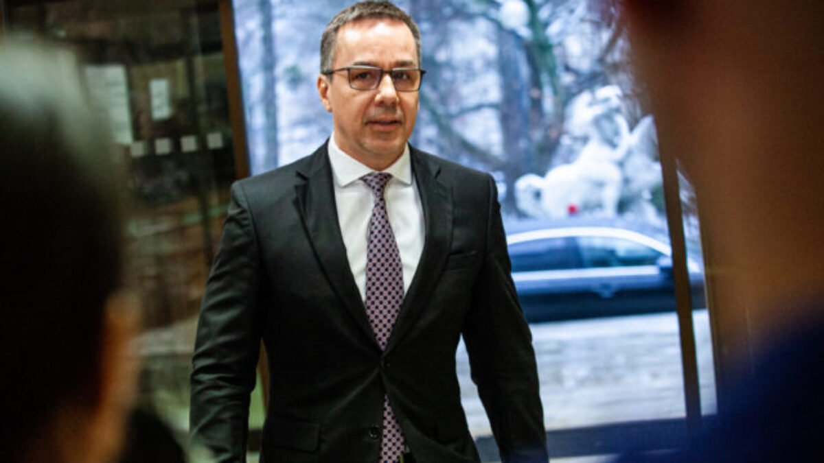 Hlas je podľa Erika Tomáša ochotný diskutovať o strate jedného ministerstva, nemusí však ísť o rezort z vlády