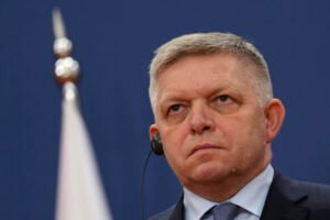 Fico telefonoval z predsedom Európskej rady, informoval ho o plánovanom odmietnu...