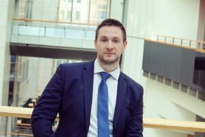 (Rozhovor) Milan Uhrík: Progresívci chcú naďalej podporovať nebezpečných ukrajin...