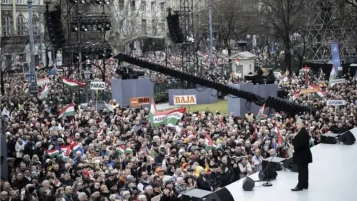 Orbán ohlásil „veľkonočné upratovanie“ médií a mimovládnych organizácií financovaných zo zahraničia