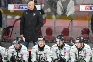Nové Zámky sa s extraligou rozlúčili debaklom, produktivitu v základnej časti ov...