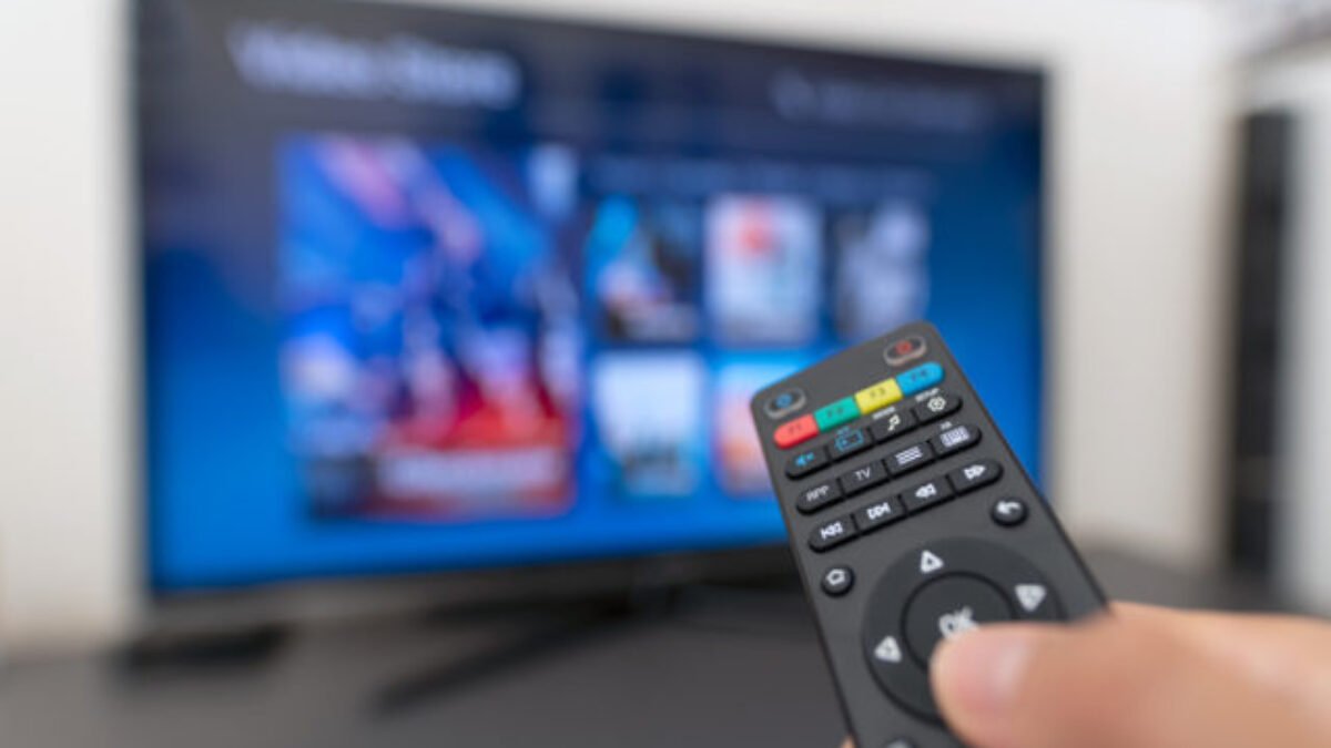 Filmy denne sleduje viac než štvrtina Slovákov, najobľúbenejšie sú komédie, u seniorov aj detektívky