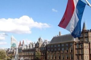 Holandský parlament odmieta účasť na pláne prezbrojenia EÚ z dôvodu finančných r...