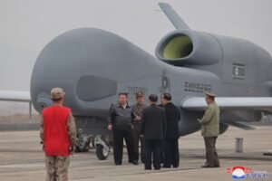 Severná Kórea testuje drony a AI pod dohľadom Kim Čong-una