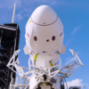 SpaceX sa pripravuje na prvý polárny štart s posádkou