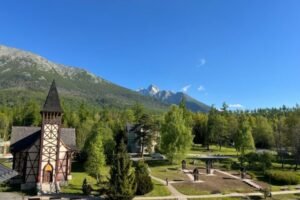 V Starom Smokovci vytvorili Ružencovú záhradu, inšpirovali sa Poľskom – FOTO
