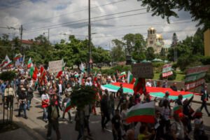 Bulharsko čelí protestom pre plánované prijatie eura, časť obyvateľov sa obáva c...