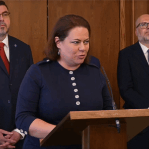 Predseda parlamentu Richard Raši chce zlepšiť komunikáciu o návrhoch zákonov týk...