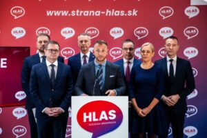 Strana Hlas-SD zverejnila zoznam kandidátov na členov svojho predsedníctva, medz...