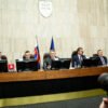 Vláda odvolala Pavlisa z funkcie predsedu Úradu pre normalizáciu, na jeho čelo v...