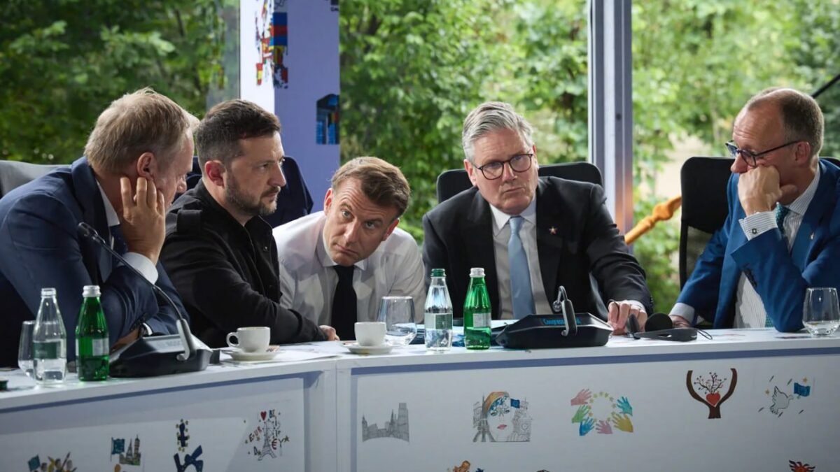 EÚ sa definitívne odvracia od diplomatickej cesty