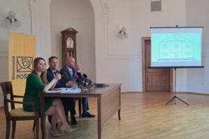Slovenská pošta predstavila plán transformácie svojich služieb, cieľom je modern...