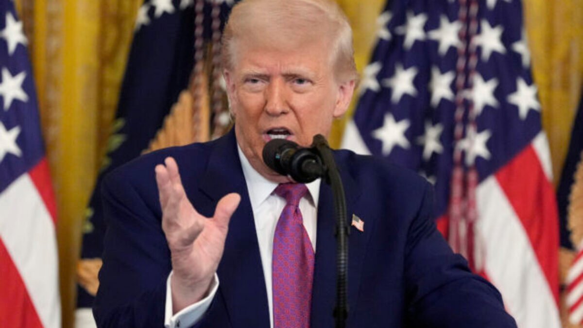 Spojené štáty by nemali byť povinné splniť cieľ výdavkov NATO, tvrdí prezident Trump