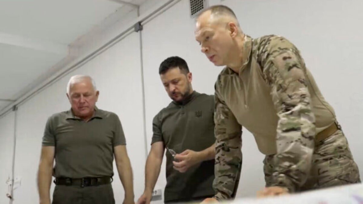Hlavný veliteľ ukrajinskej armády prikázal zrýchlenie budovania obranných línií na severovýchode krajiny