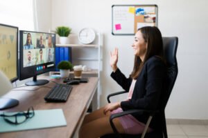 Home office mení pracovný týždeň. Kým v pondelok sú kancelárie plné, na konci tý...