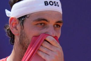 Fritz po štvrtom turnajovom triumfe v Eastbourne ide na Wimbledon s veľkým sebav...