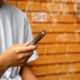 Lekári podporujú zákaz príchutí a jednorazových e-cigariet, deštrukciou pľúc trp...