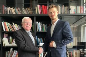 Dočasne poverený riaditeľ Slovenského literárneho centra Branislav Balogh končí ...