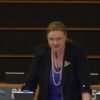 K. R. NEVEĎALOVÁ: EUROKOMISIA HAZARDUJE A PREKRAČUJE PRÁVOMOCI