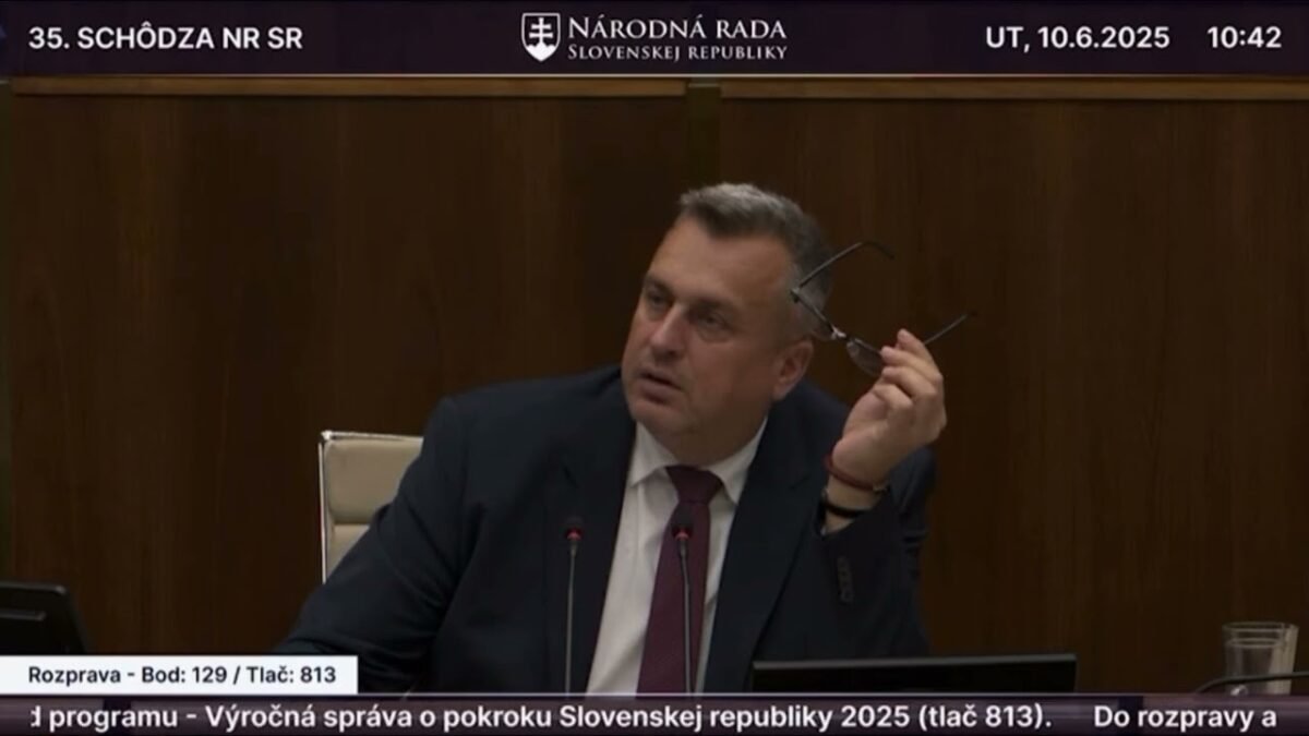 Účtovník Fantozzi – pán Pročko sa opäť opustil. 🙄🙈