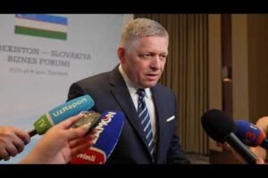Tlačový brífing predsedu vlády SR Roberta Fica v rámci oficiálnej návštevy Uzbek...