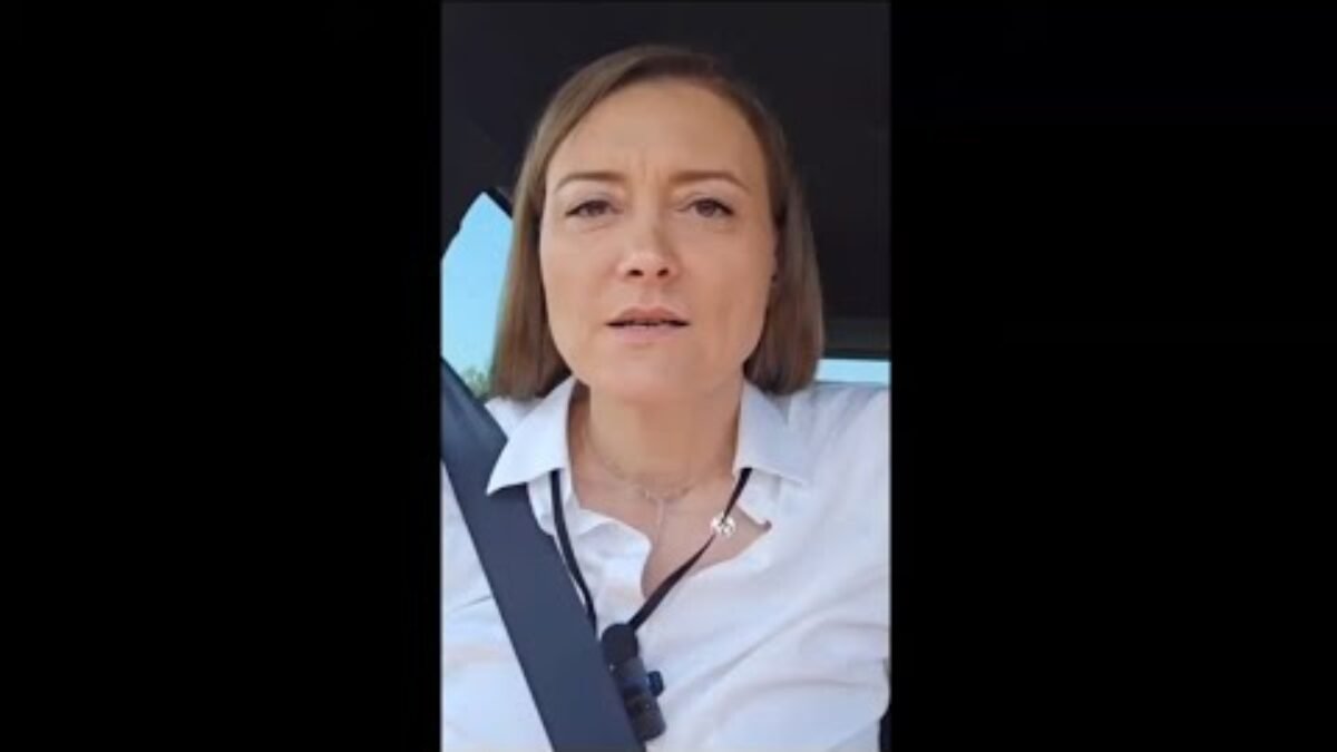 J. Laššáková: Politika nepatrí ani do športu!