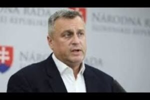 TK Andrej Danko – k novele Ústavy SR