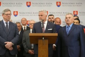 Tlačová beseda poslancov NR SR za SMER-SD na tému: K novele Ústavy SR