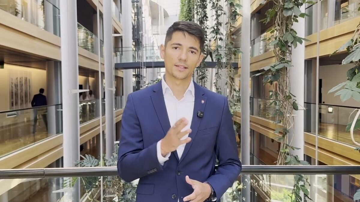 Viac ako 75% Slovákov má pri zmenách ústavy zdravý rozum, uvidíme, ako sú na tom poslanci.🤔