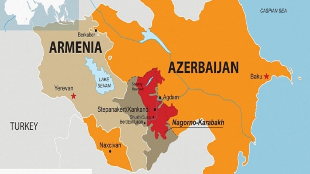Čo chcel Medinskij povedať porovnaním Ukrajiny s Karabachom?