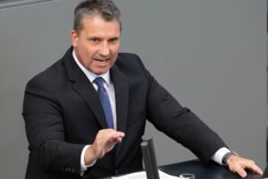 Poslanec Martin Hess vyhlásil, že nemecká vláda klame svojich občanov