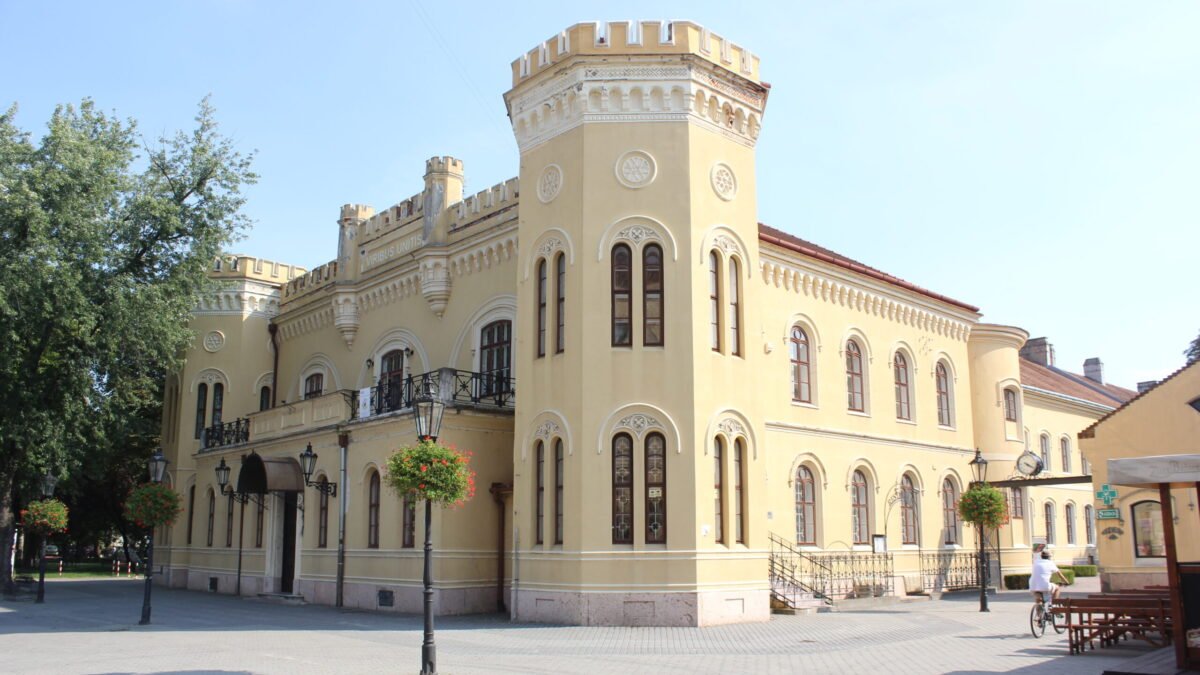 Mesto Komárno: Komárňanské zošity pre študentov