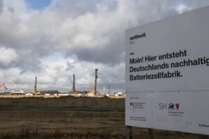 Továreň Northvolt v Heide, na ktorej výstavbu Nemecko poskytlo 600 miliónov eur,...