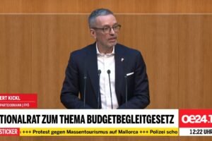 Herbert Kickl: Jednostranná politika, toto vazalstvo NATO, samozrejme stojí majl...