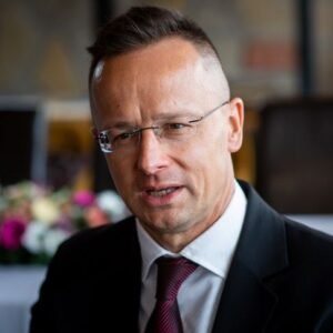 Maďarsko hrozí, že Ukrajine odpojí elektrinu, ak jej bude zakázané nakupovať rus...