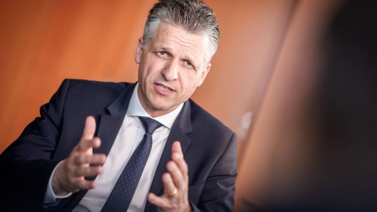Nová Nemecká vláda CDU/CSU-SPD už v prvých týždňoch schválila vývoz zbraní do Izraela v hodnote takmer štyroch miliónov eur