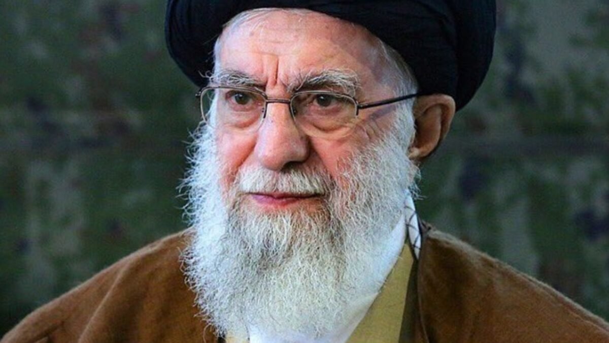 Irán informoval Spojené štáty dvoma diplomatickými kanálmi hodiny pred útokom na americkú základňu v Katare