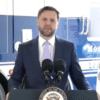 Viceprezident Vance poďakoval námorníkom a príslušníkom orgánov činných v trestn...