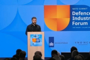 Zelenskyj a Ukrajina ako NEČLEN NATO, podporuje zvýšenie obranných rozpočtov NAT...