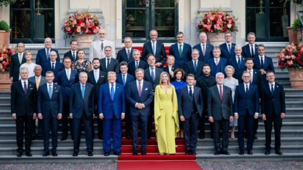 „Toxický“ Zelenskyj stále predstiera, že je súčasťou NATO