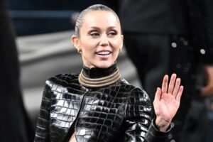 Miley Cyrus: Získala hviezdu na Hollywoodskom chodníku slávy.