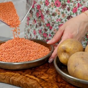 1 šálka červenej šošovice a zemiakov! Robím to každú zimu! 100% vegánsky recept.
