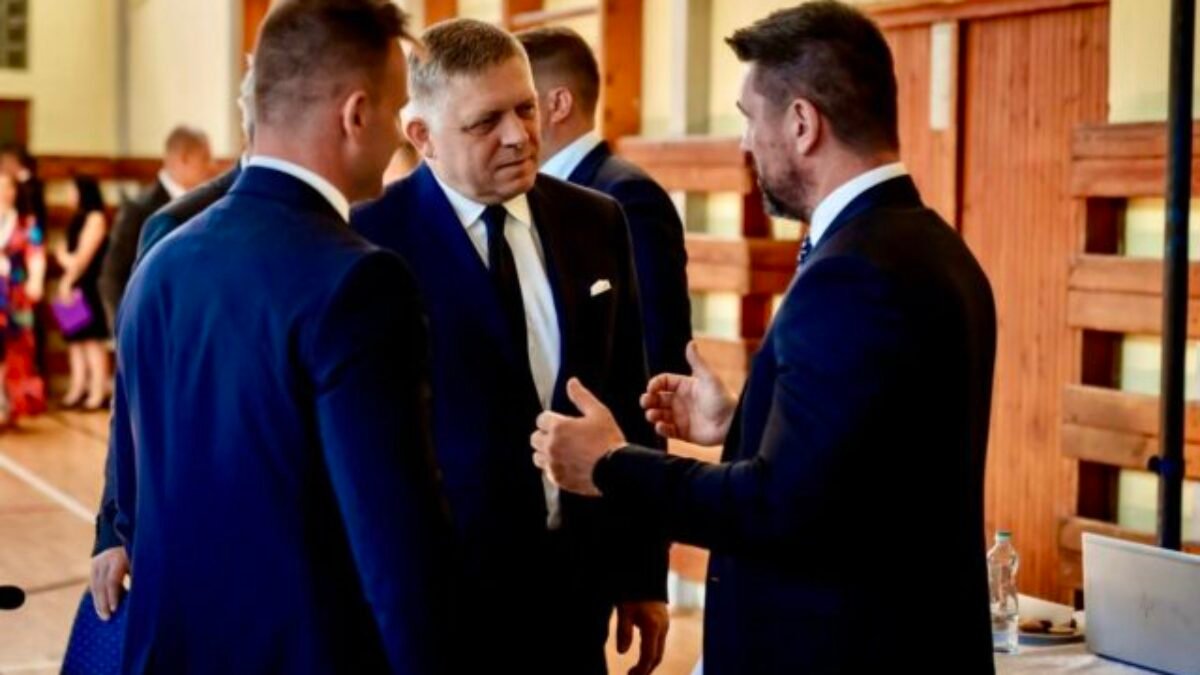 Ficova vláda rozdelila okresom Púchov a Ilava vyše dva milióny eur. Čo prinesú financie regiónom?