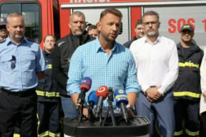 Šutaj Eštok odmieta kritiku opozície. Po veternej smršti štát konal okamžite, po...