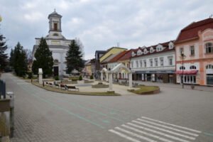 Poprad hľadá dodávateľa prác na rekonštrukciu Námestia sv. Egídia, začať by sa m...